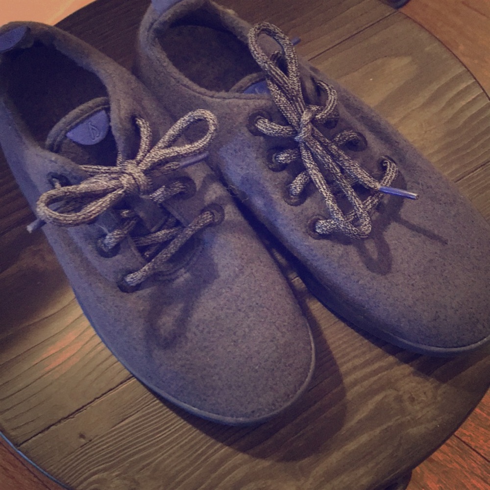 All birds tennis shoes. Washable!